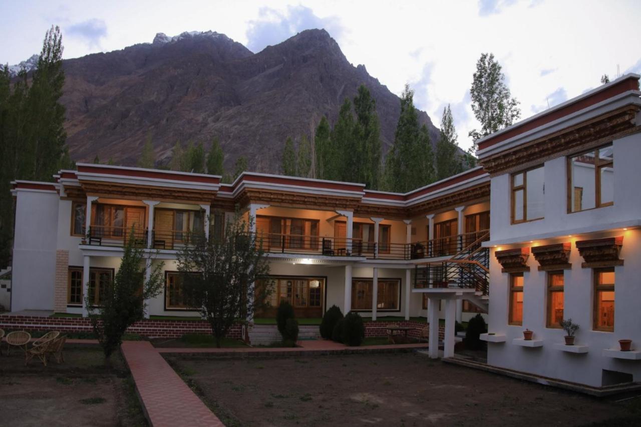 Hotel Nubra Residency Charasa Экстерьер фото